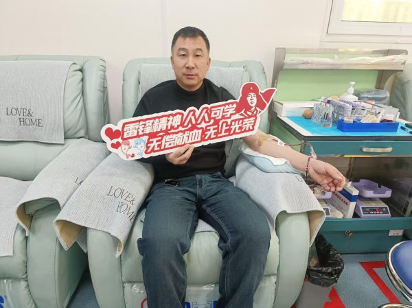 城阳巴士好司机于磊：20余载热血坚守 方向盘上践初心