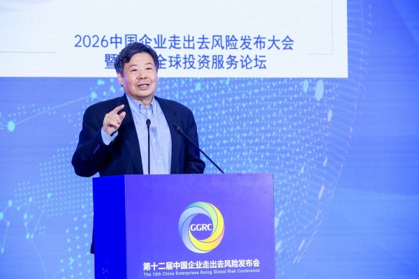 朱光耀：美国国债利息支出，超过美国军费支出